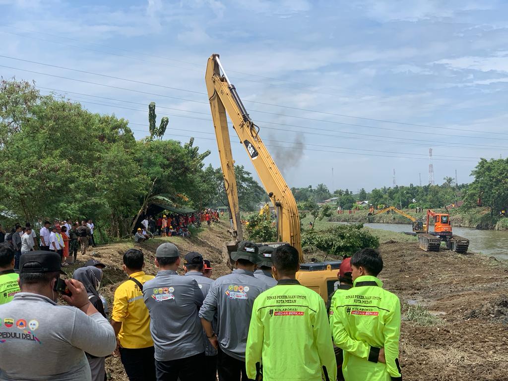 Diawali Pembersihan Sungai Deli, KSAD Dudung: Wujudkan Masyarakat Bersih dan Sehat Menuju Indonesia Maju