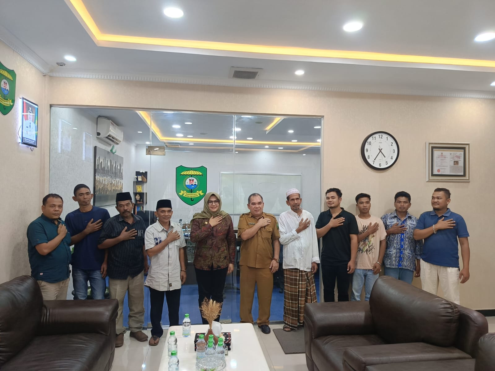 Keluhkan Irigasi, Warga Pidolidolok Temui Wabup