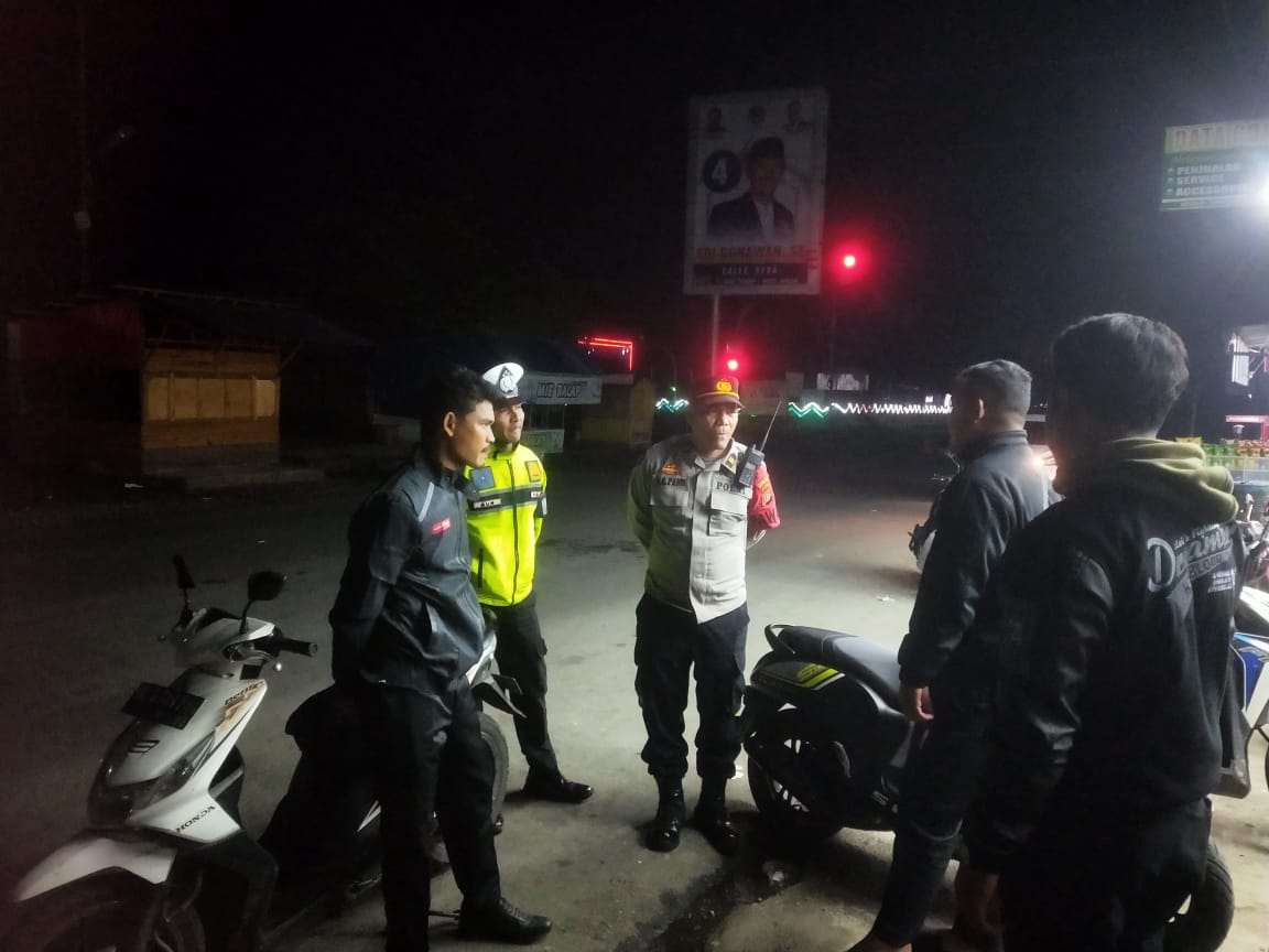 Personel Polres Bener Meriah Patroli Malam Cegah Balap Liar