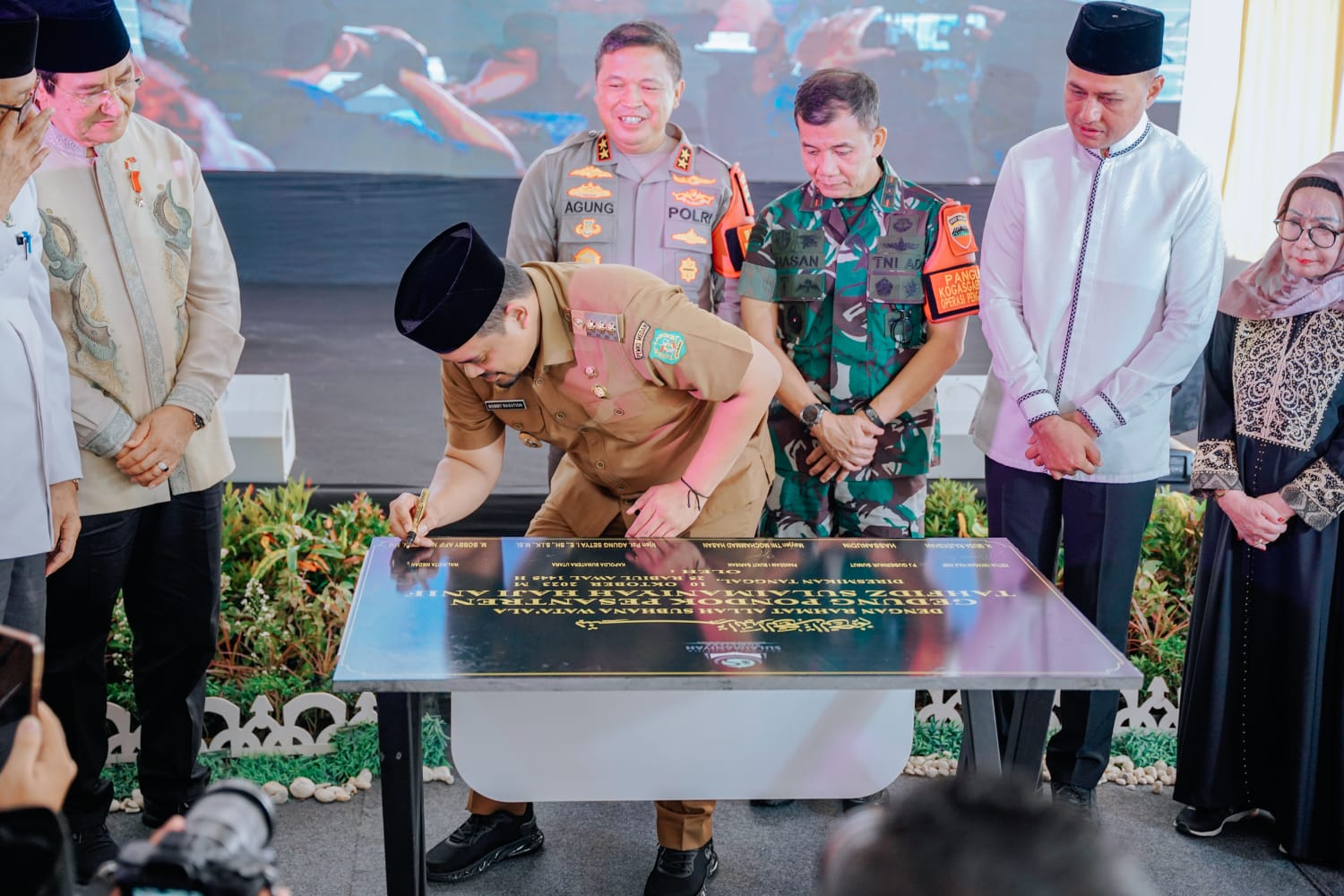 Bobby Nasution Ingin Bentuk Jati Diri dan Peradaban Lebih Baik Melalui Masjid Mandiri