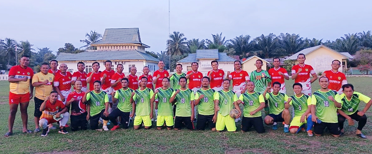 Pimpinan Forkopimda Berbagi Gol Lawan Kemenag Sergai