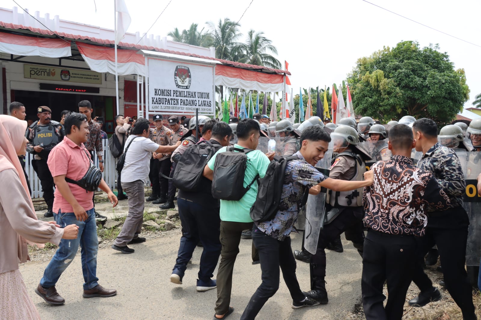 Polres Padang Lawas Gelar Simulasi Sispamkota