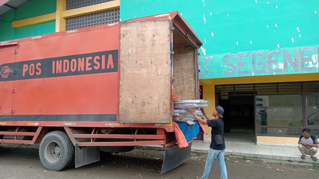 KIP Agara Terima Pengiriman Logistik Pemilu 2024