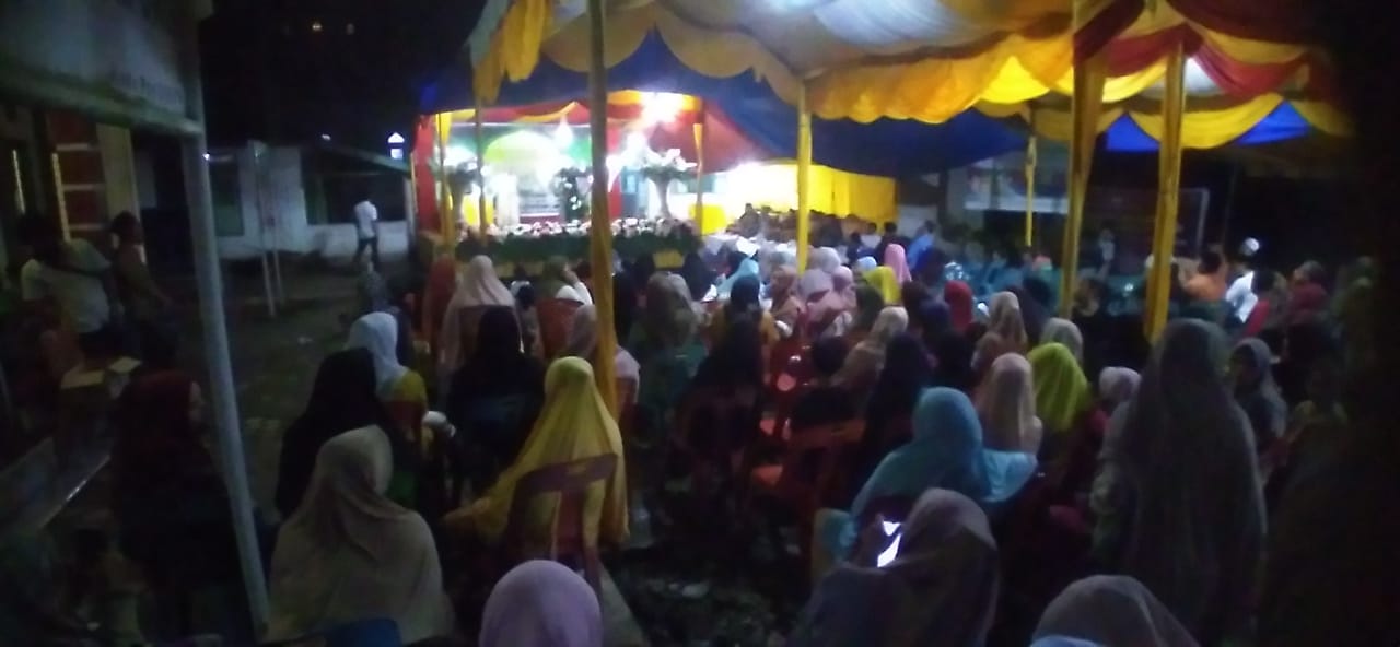 Masyarakat Blang Ara Gampong Antusias Saksikan Ceramah Maulid