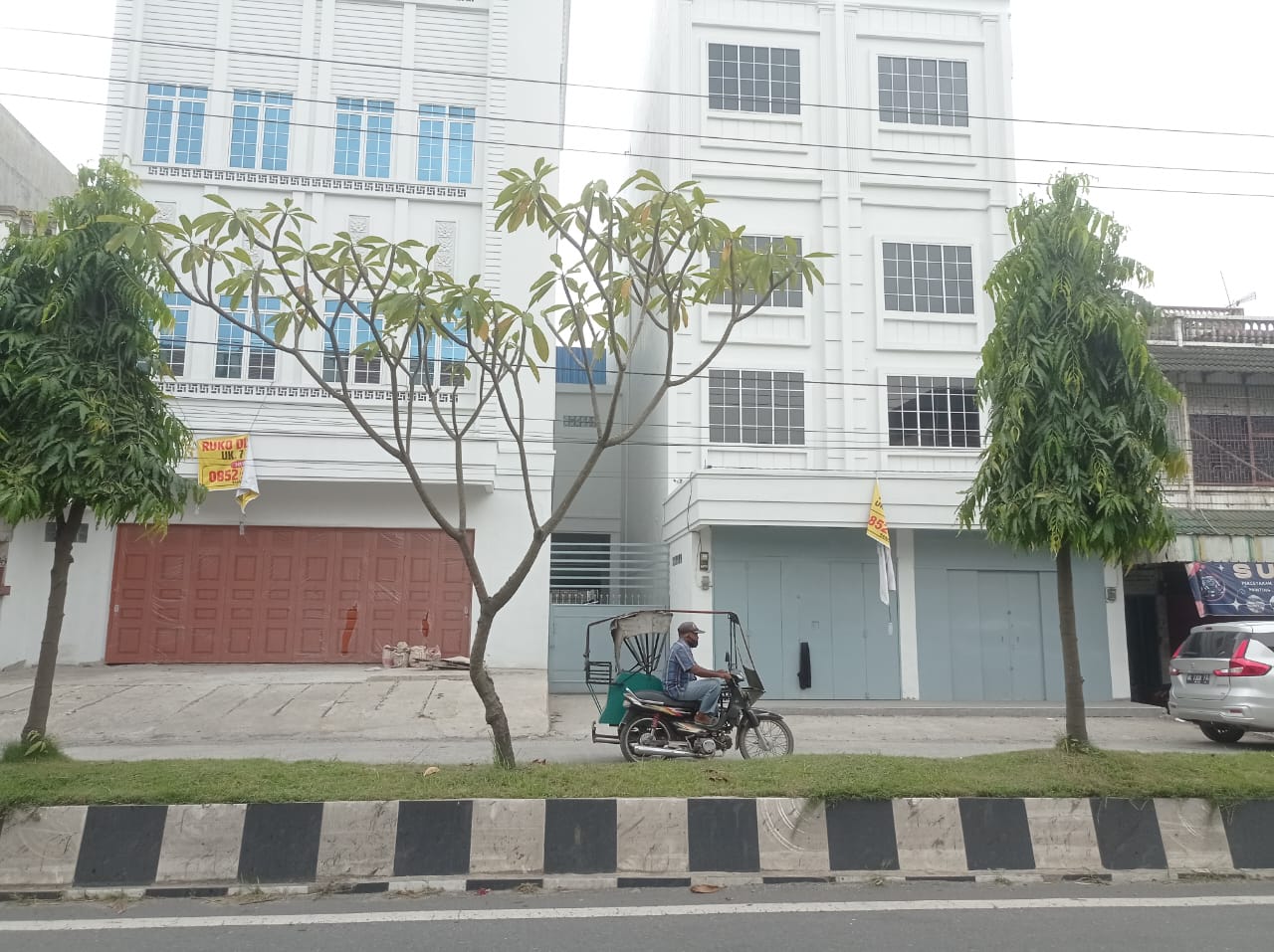 Di Binjai, Ruko 5 Lantai Berdiri Megah Lewati GSB Dan GSS