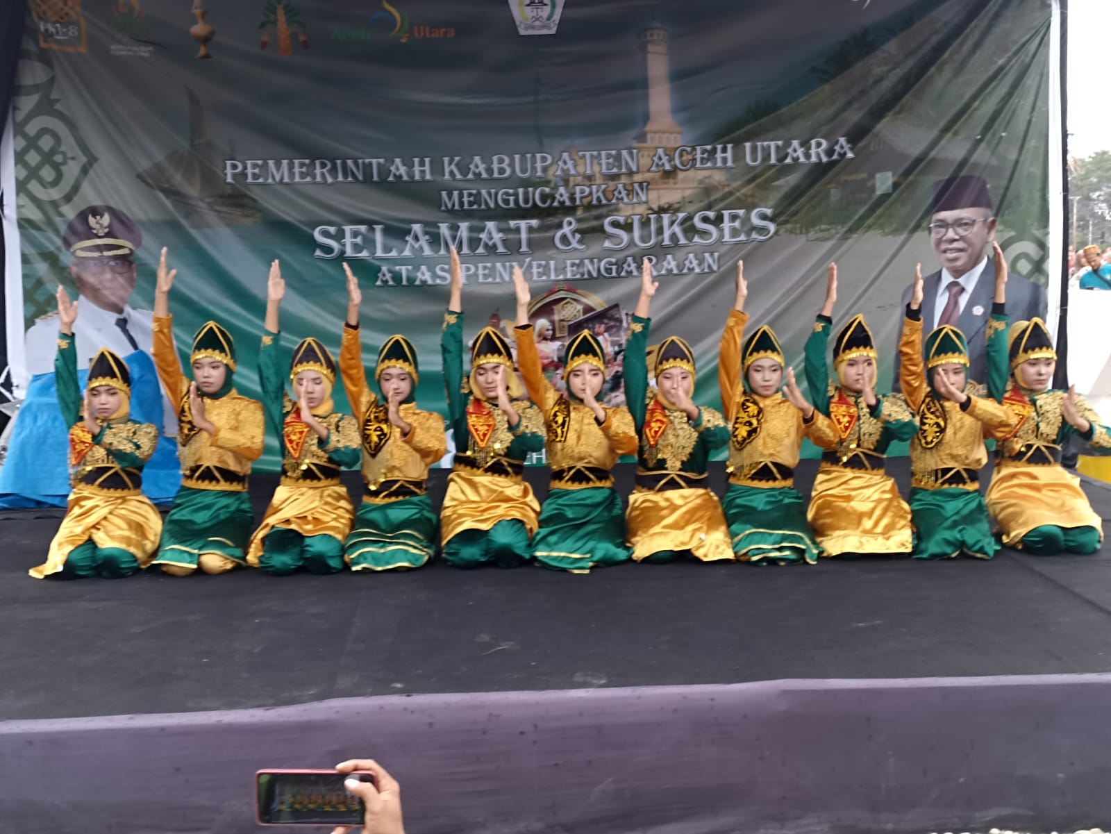 "Tari Ratoh Jaroe" Sanggar Dara Meurah Tampil Di Anjungan Aceh Utara