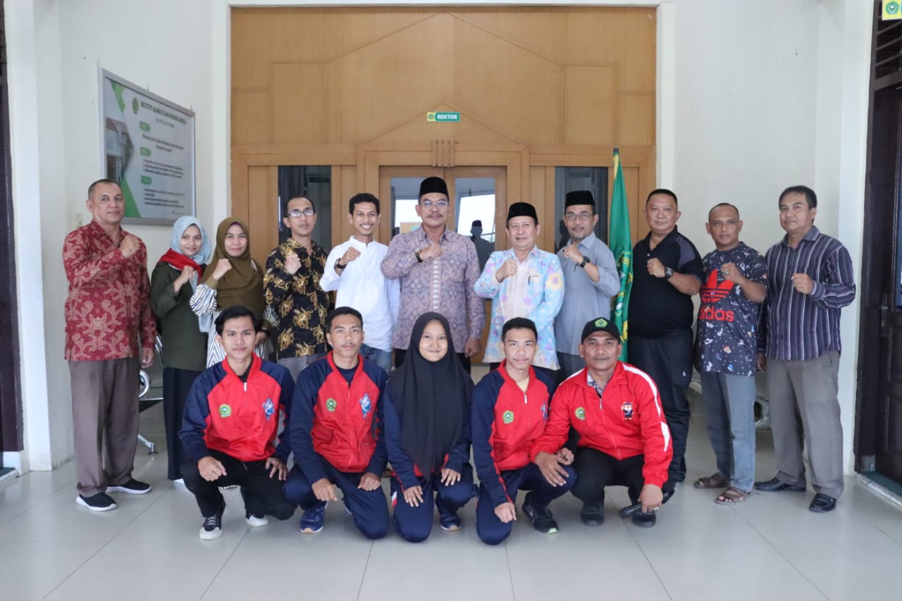Rektor IAIN Langsa Lepas Mahasiswa Ikuti Pomnas