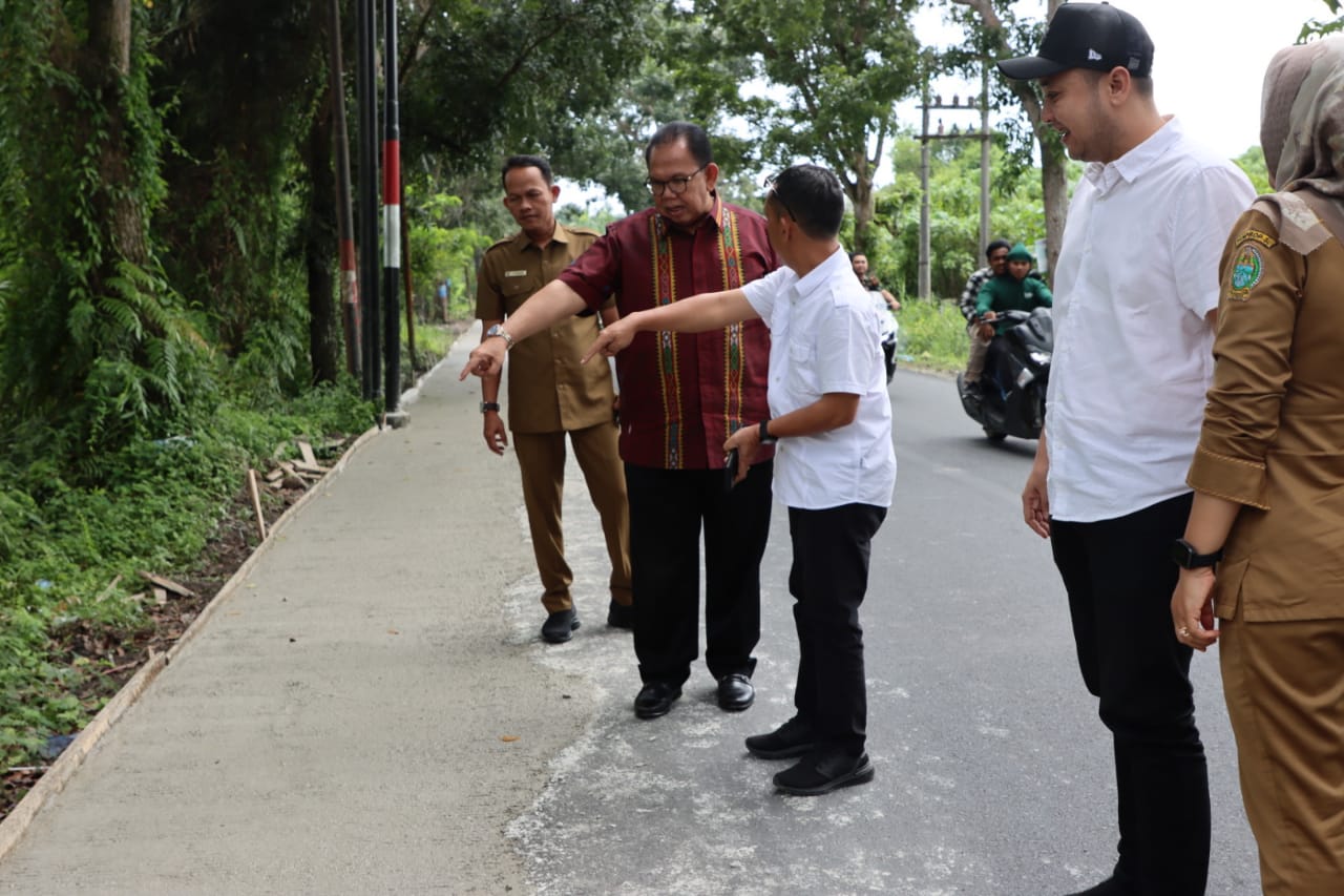 Tinjau Asahan, Baskami Ingatkan Kontraktor Rampungkan Proyek Peningkatan Infrastruktur