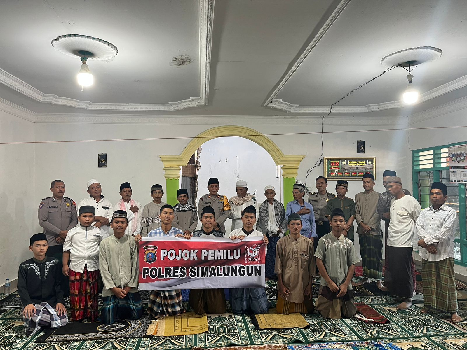 Wakapolres Simalungun Gelar Jumat Curhat