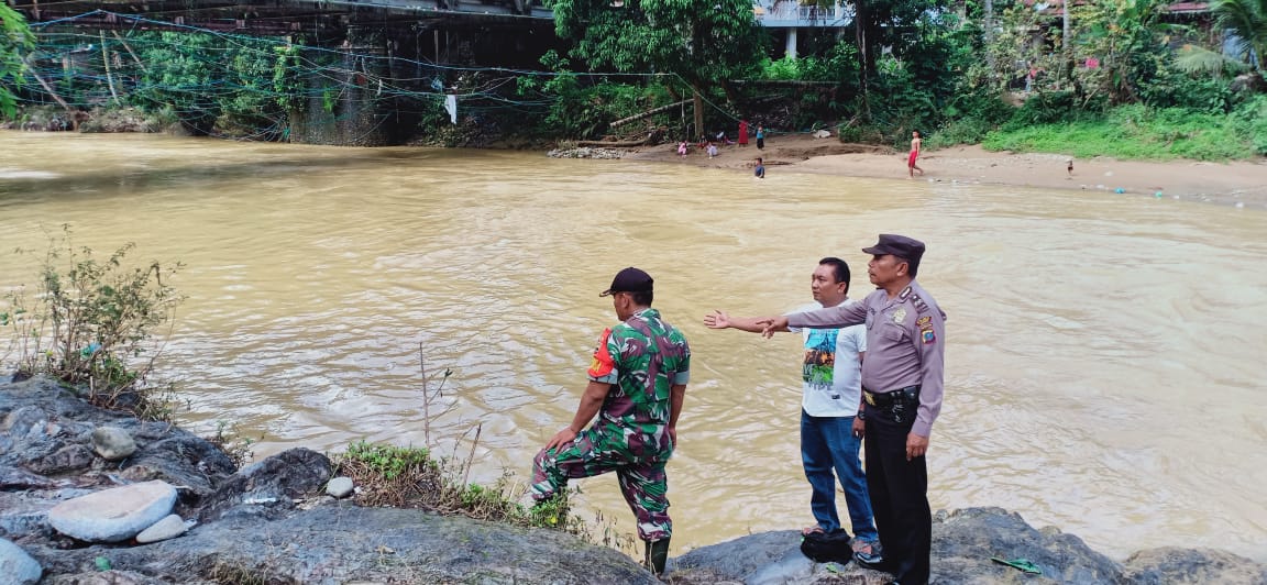 Anak SD Hanyut Di Sungai Ditemukan 3 Km Dari TKP