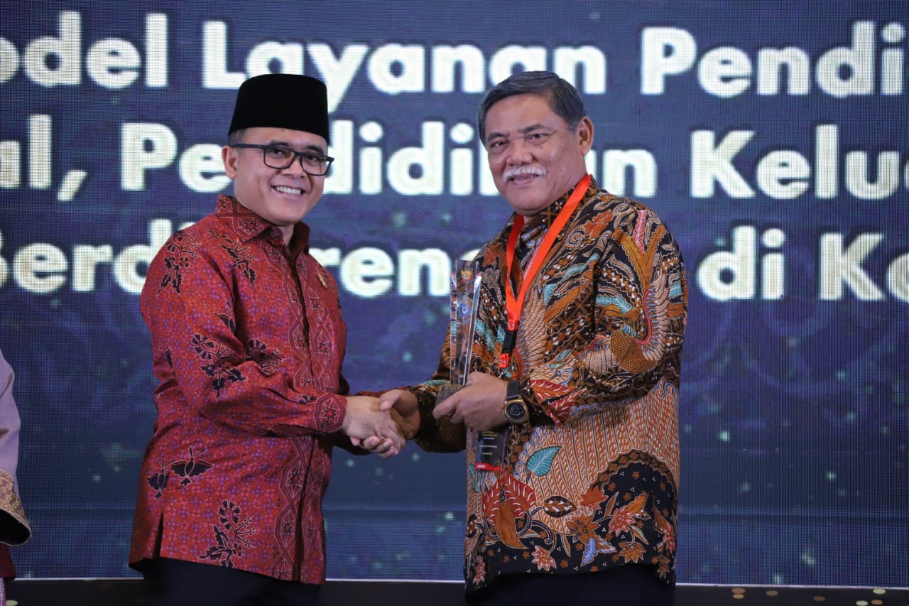 Keenam Kalinya, DS Raih Top 45 Inovasi Pelayanan Publik 2023