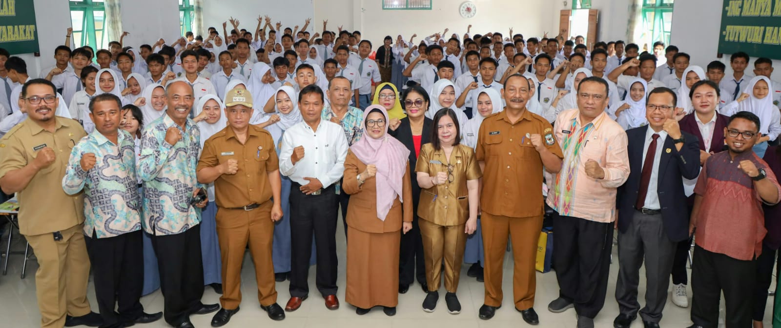 Kuatkan Ideologi Pancasila, Wali Kota P. Siantar Kunjungi Sekolah