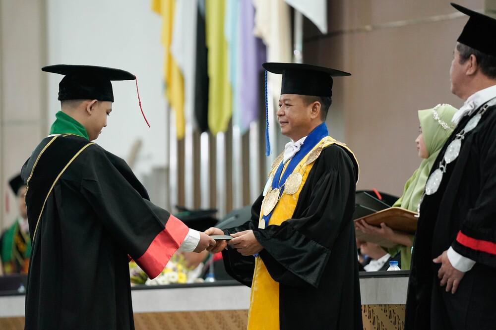 2.279 Wisudawan Dilantik, Rektor: Lulusan USU Penuhi Pembelajaran Critical Thinking