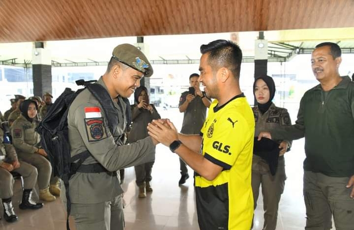 Wabup Labura Buka Pendidikan Pelatihan Dalmas Dan Turjawali
