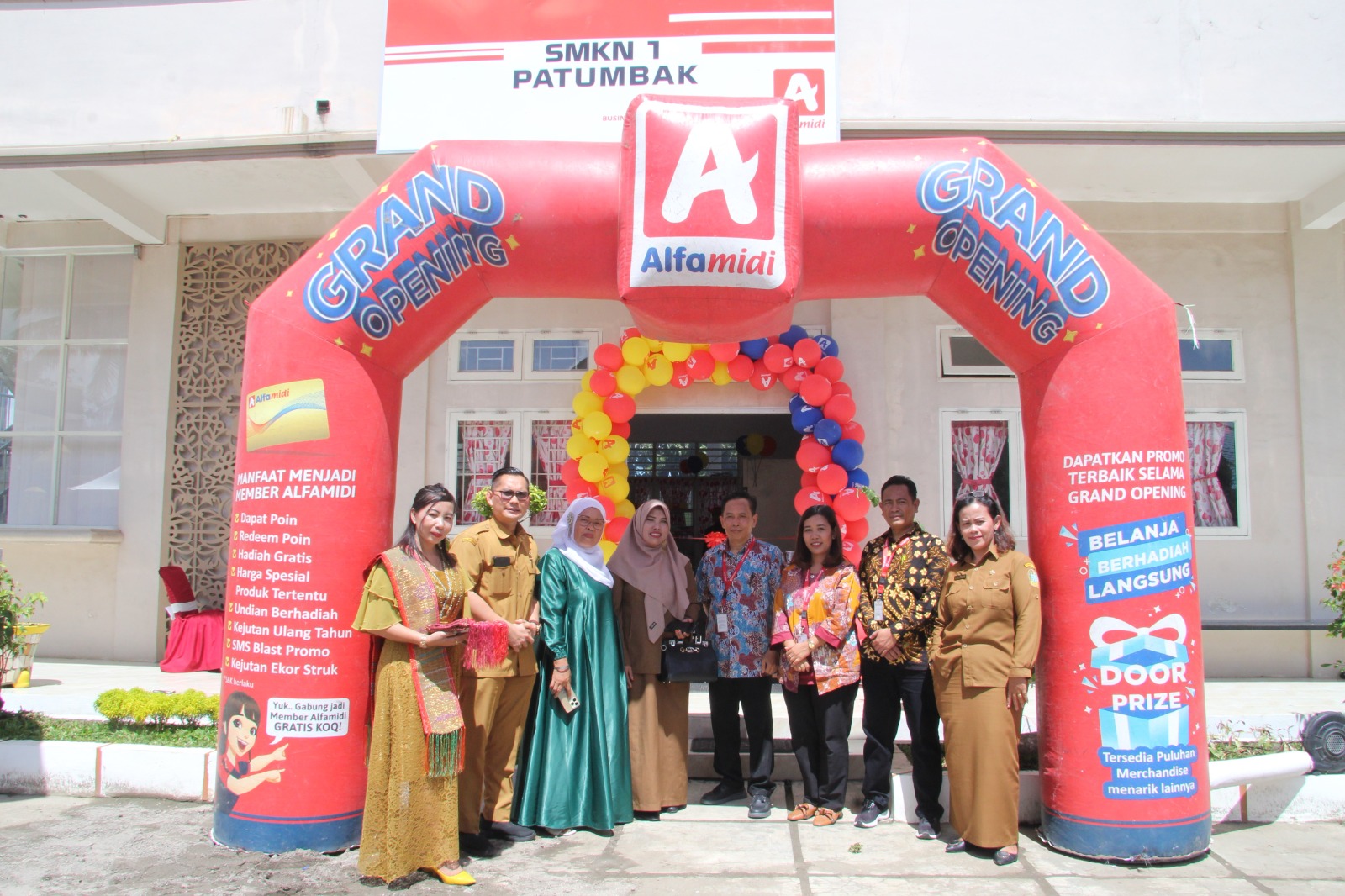 Alfamidi Luncurkan Alfamidi Class di SMKN 1 Patumbak Deli Serdang