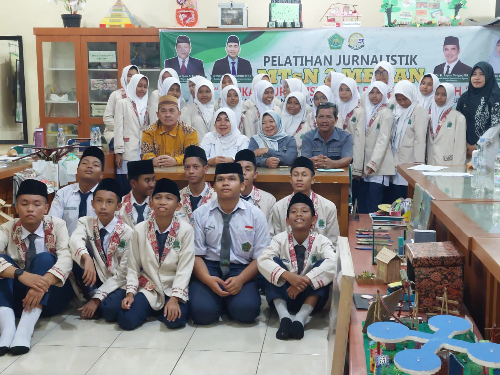 Siswa MTsN 2 Medan Antusias Ikuti Pelatihan Jurnalistik