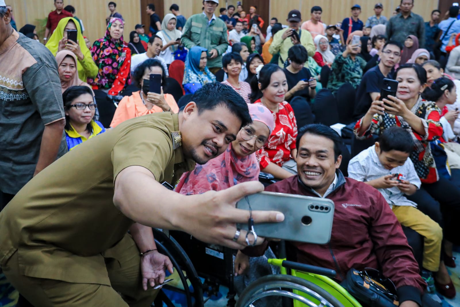 Tarian Multietnis Oleh Disabilitas Hiasi Peringatan HDI, Bobby Nasution Inginkan Penari Tampil di Setiap Kegiatan Pemko Medan