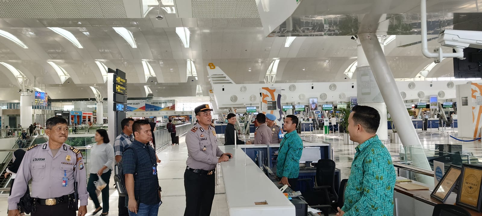 Kapolsek Dan Kanit Reskrim Pantau Situasi KNIA Jelang Nataru 2024