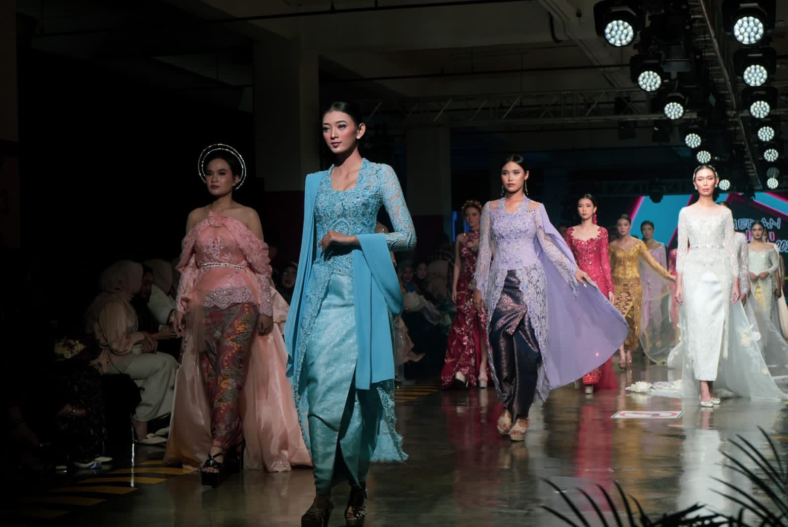 Wedding Fashion San Ready To Wear Meriahkan Hari Kedua MFF 2023