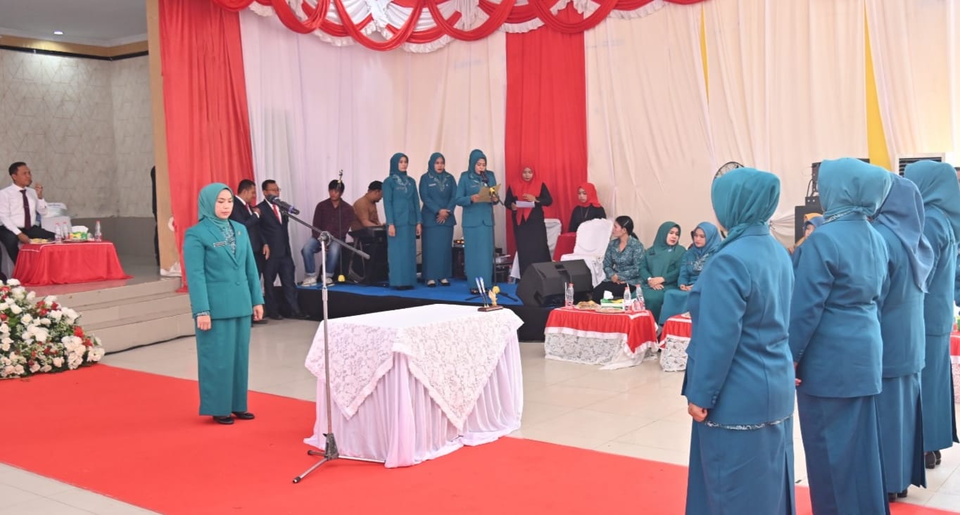 Ketua TP PKK P.Sidimpuan Minta TP PKK Desa Segera Susun Program Kerja