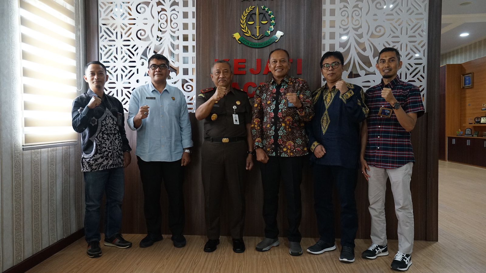 Koordinasi Proyek Kelistrikan, PLN UIP SBU Dan UID Aceh Silaturahmi Ke Kejati Aceh