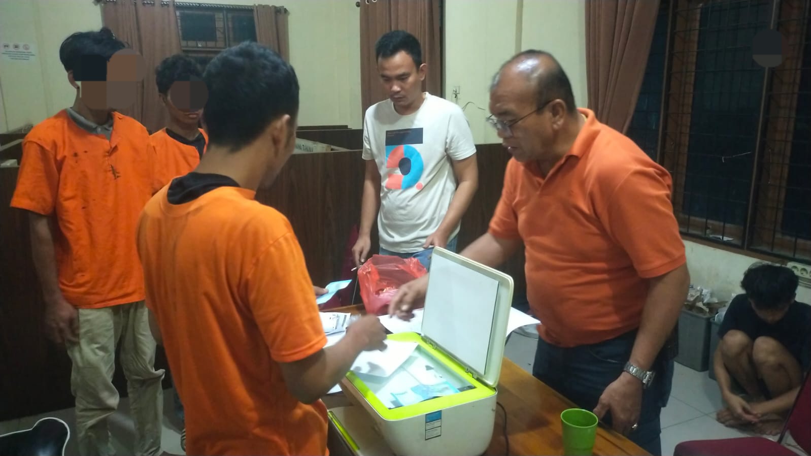 Tiga Pengedar Uang Palsu Ditangkap