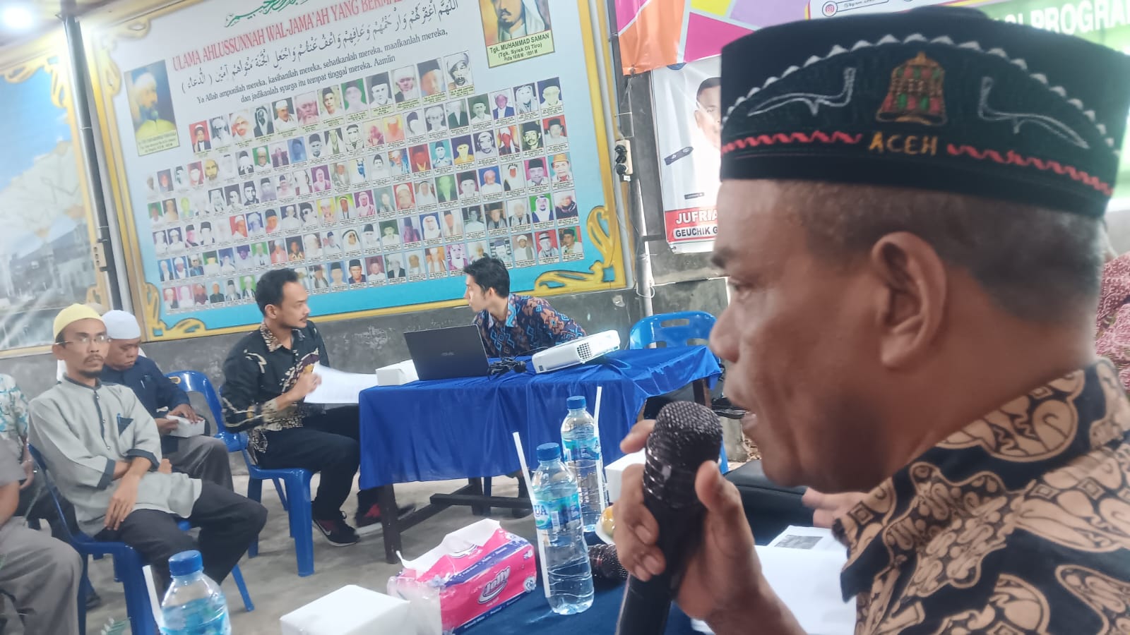 Sosialisasi Qanun Gampong: Menguak Hukum Adat Di Gampong Matang Seulimeng