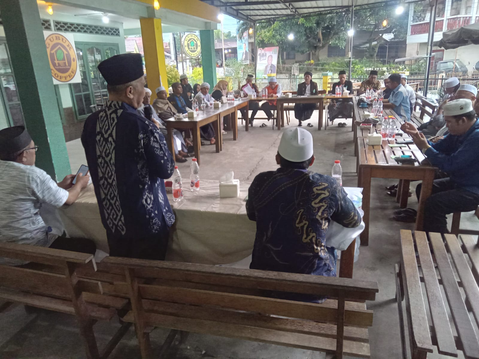 Anggota DPD RI M. Nuh Dialog dengan Pimpinan Pesantren Bicara Peran Santri