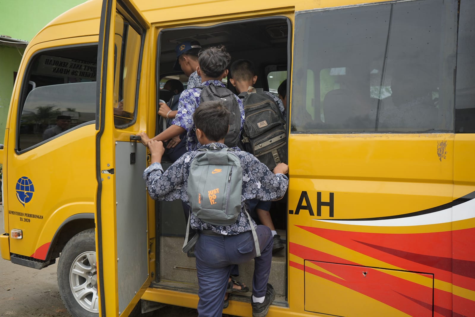 Bus Sekolah Gratis Pemko Medan Ringankan Biaya Pendidikan Anak