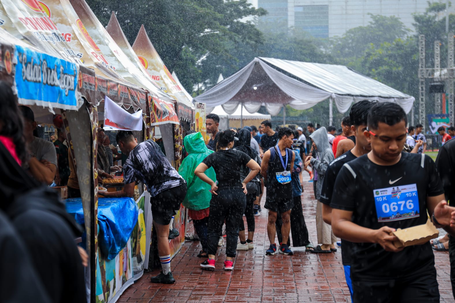 Berjualan di Medan Run 2023, Pelaku UMKM Peroleh Untung Dan Senang