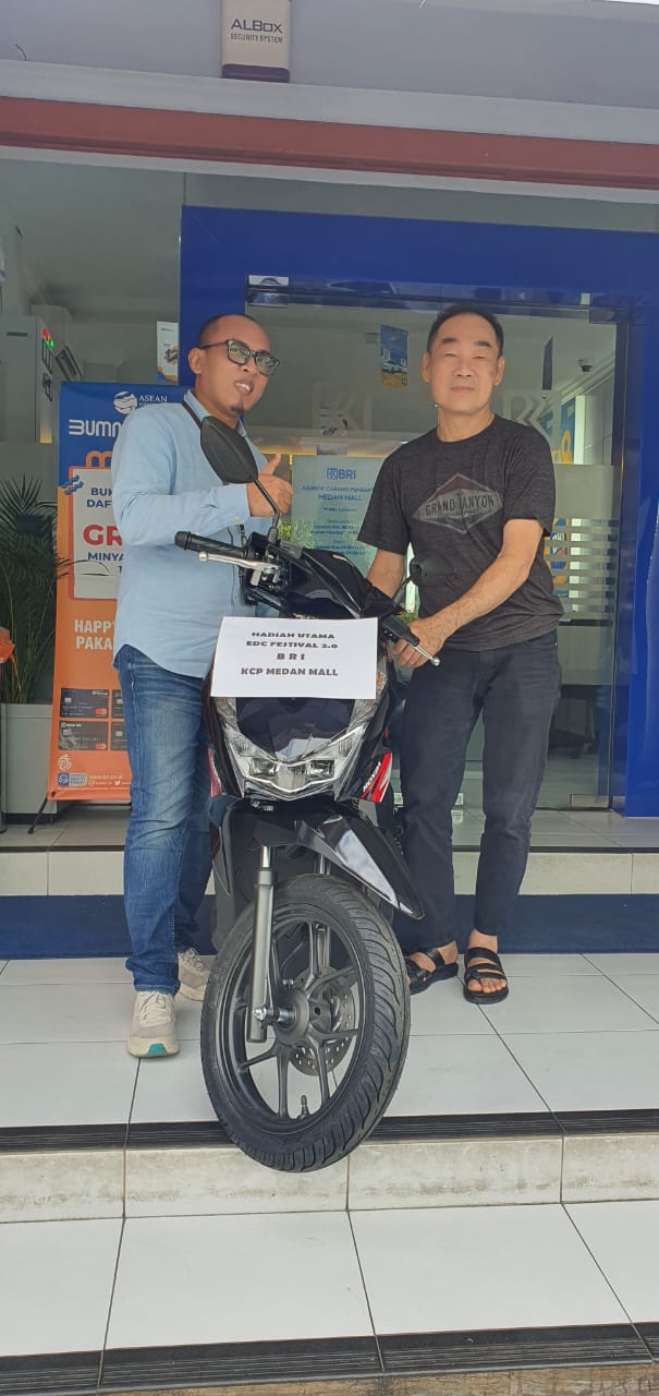 Pelaku UMKM Menangkan Hadiah EDC Festival BRI