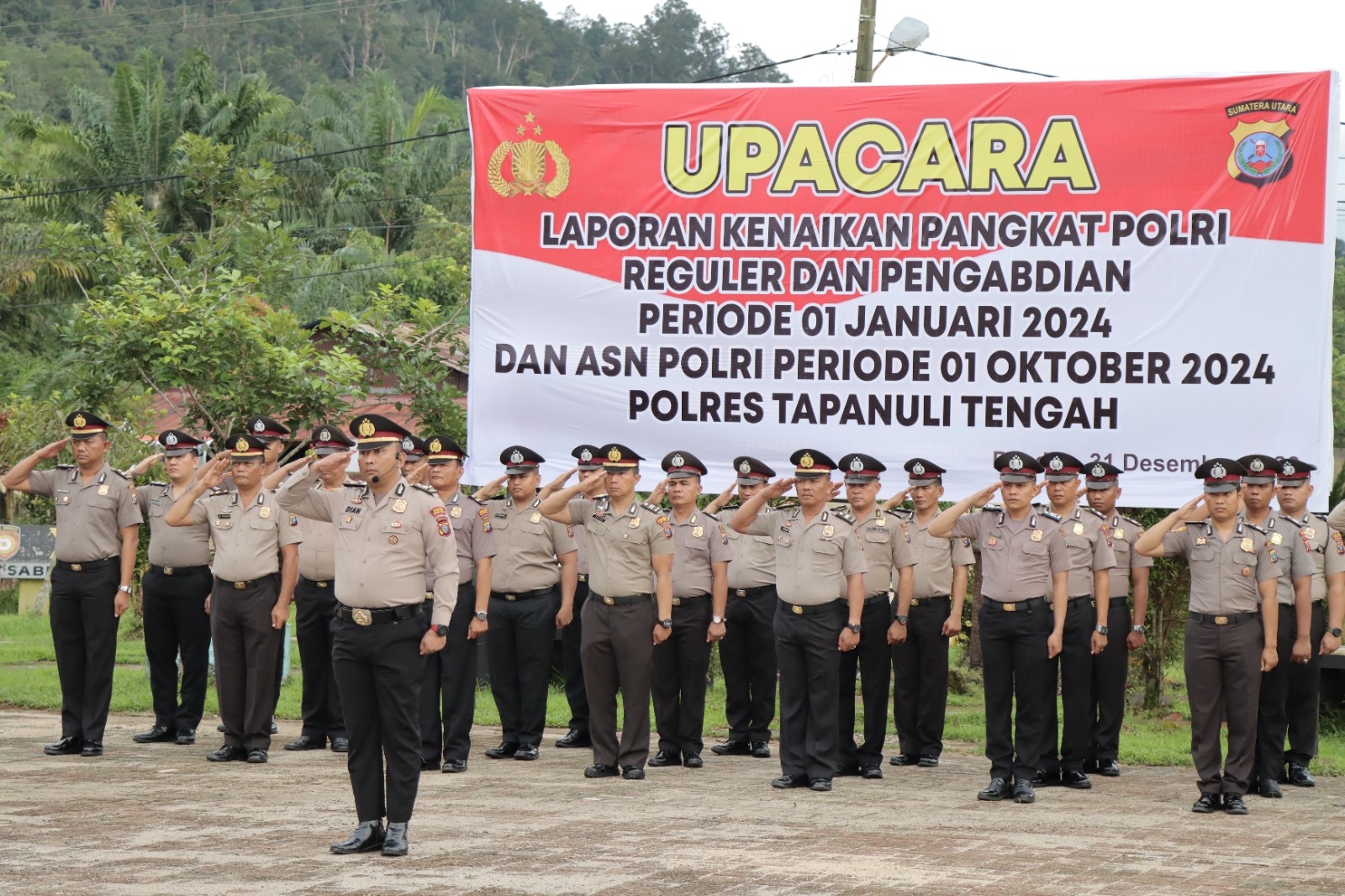 31 Personel Polres Tapteng Naik Pangkat