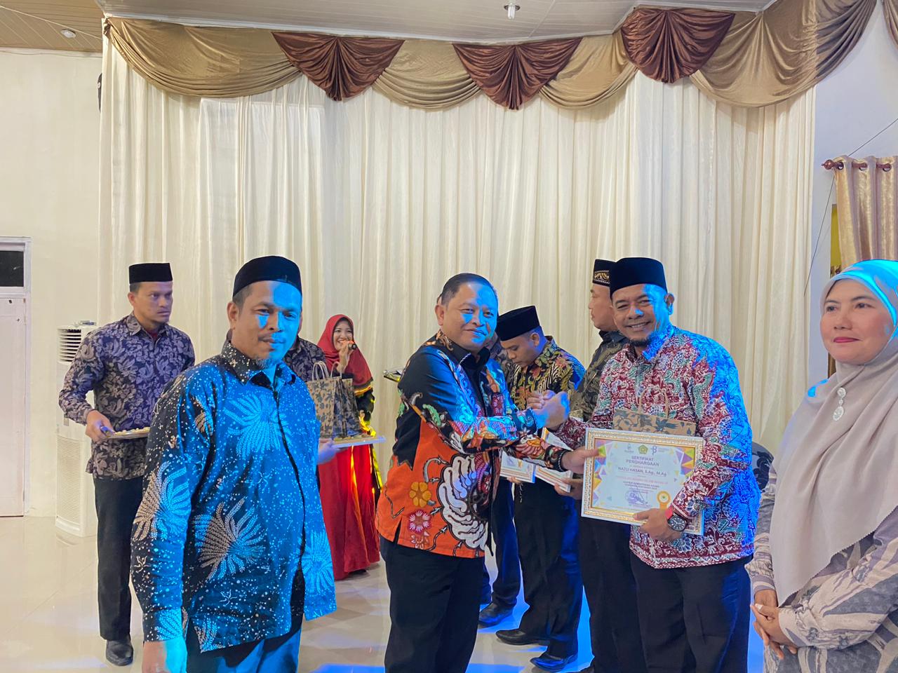 Nazli Hasan, Penyuluh Fungsional Terbaik Kankemenag Abdya