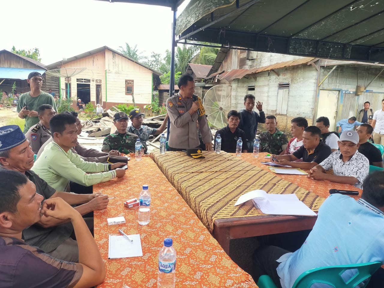 Polres Tapteng Mediasi Warga Dua Wilayah Bertikai