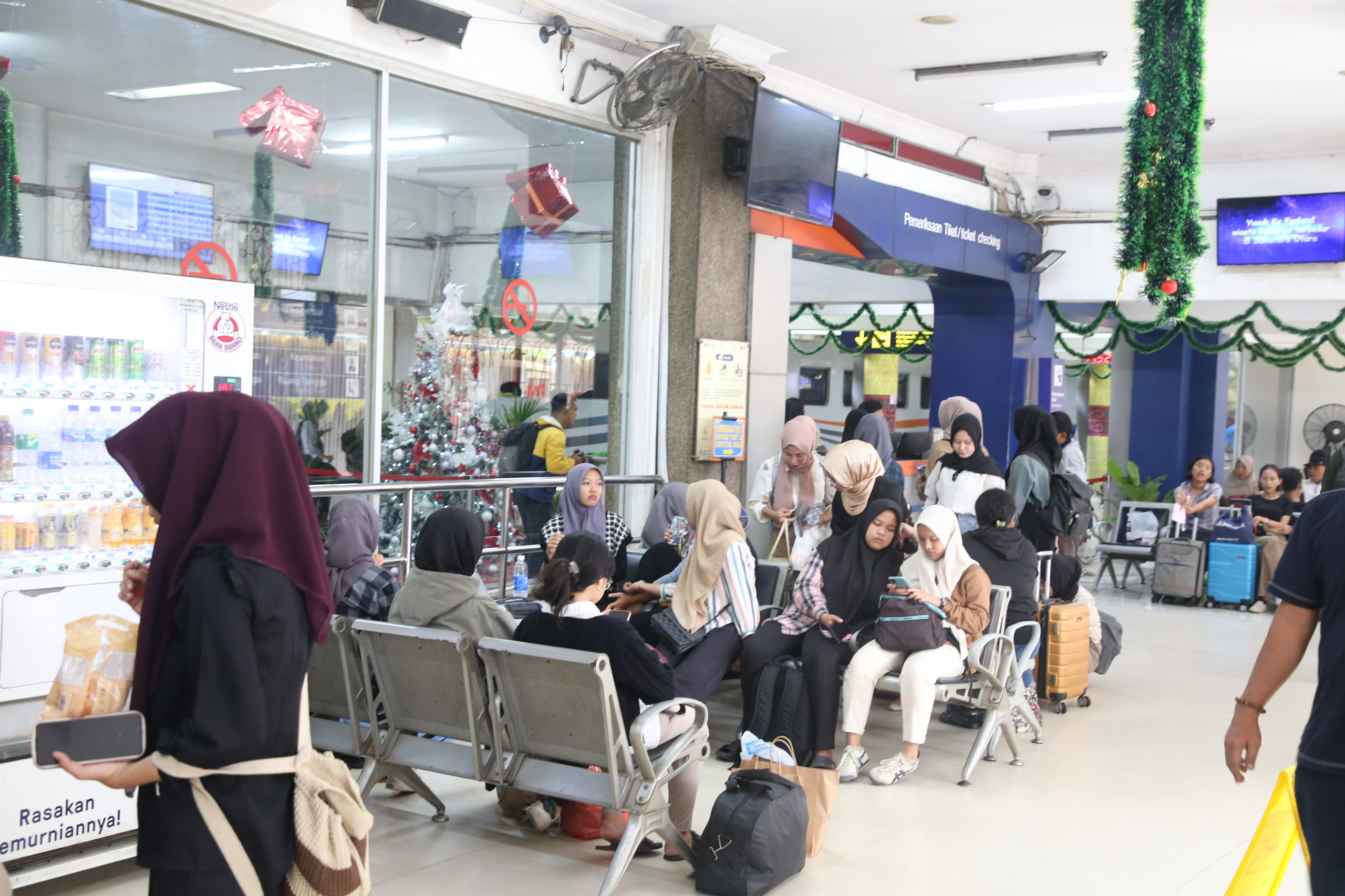 PT KAI Divre I Sumut Berhasil Angkut 145.405 Penumpang Di Nataru
