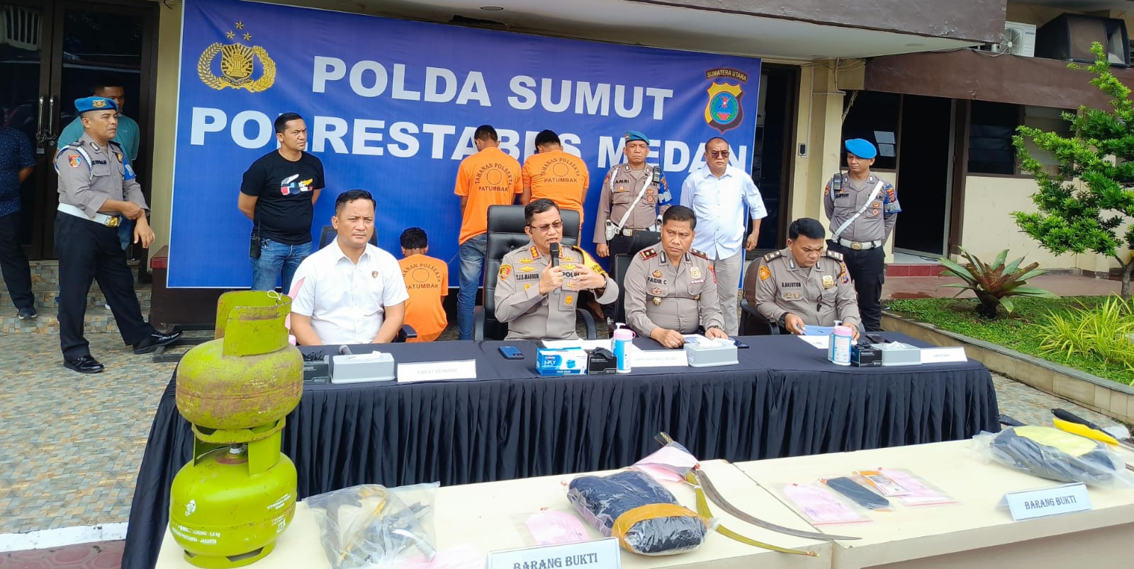 Polrestabes Ringkus 15 Bandit Jalanan Di Delitua, Patumbak Dan Tuntungan