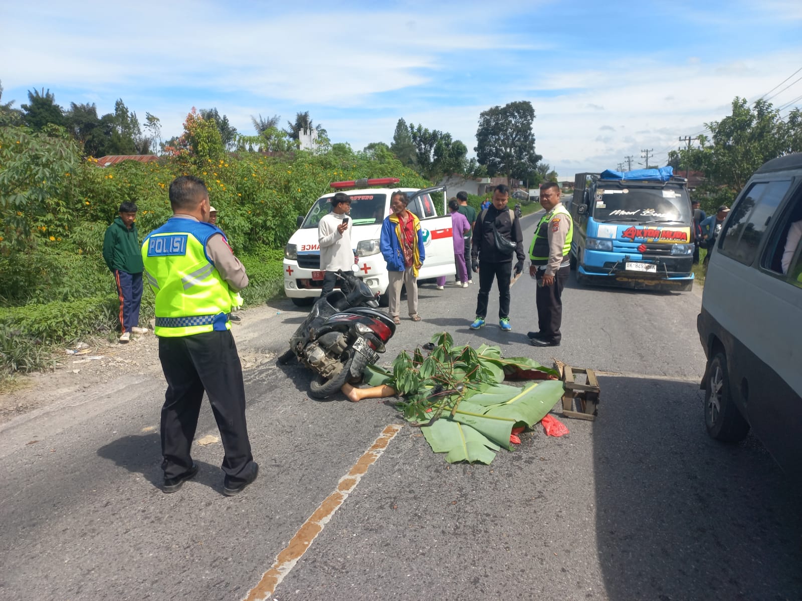 Pengendara Sepeda Motor Terlindas Truk BBM, 1 Tewas 2 Luka