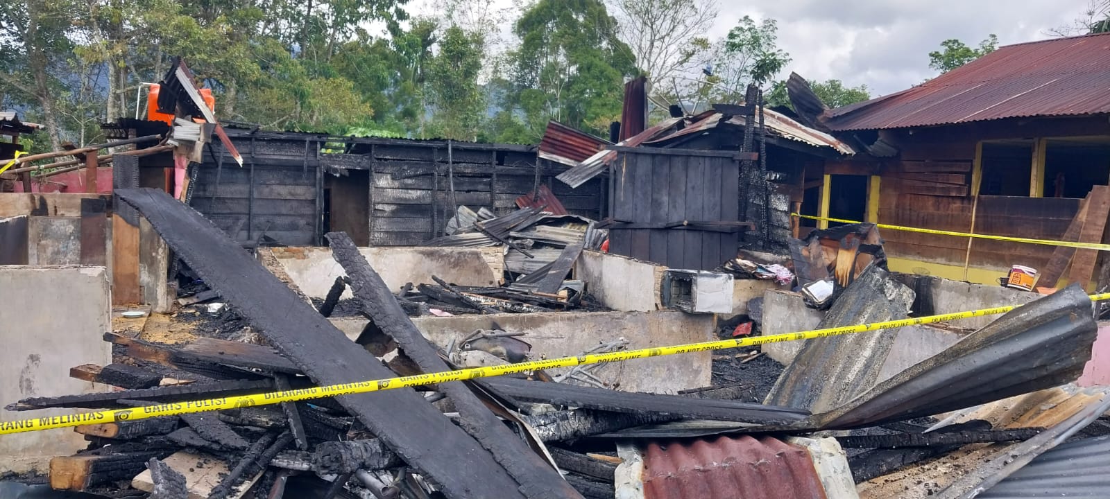 1 Rumah Dan 1 Sepeda Motor Terbakar Di Garoga