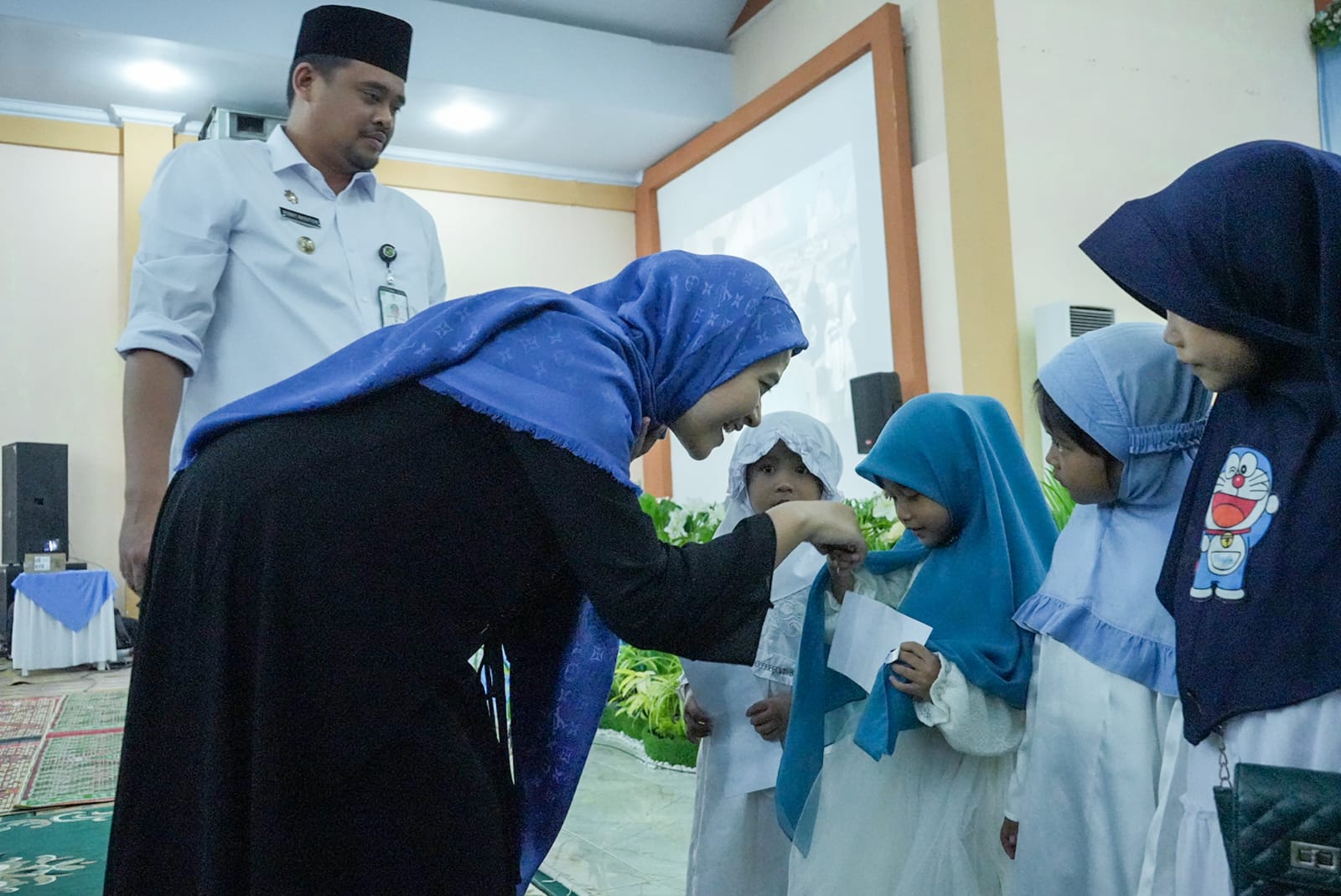 Pengajian Akbar Medan Amplas dan Johor, Bobby Nasution Berpesan Utamakan Persaudaraan Dan Kebersamaan Dalam Pemilu