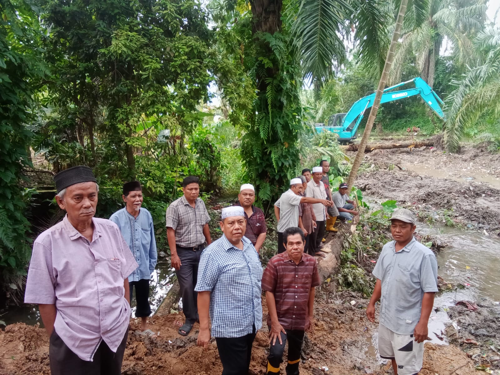 Warga Berterima Kasih Kepada Putra Mahkota Bantu Normalisasi Sungai