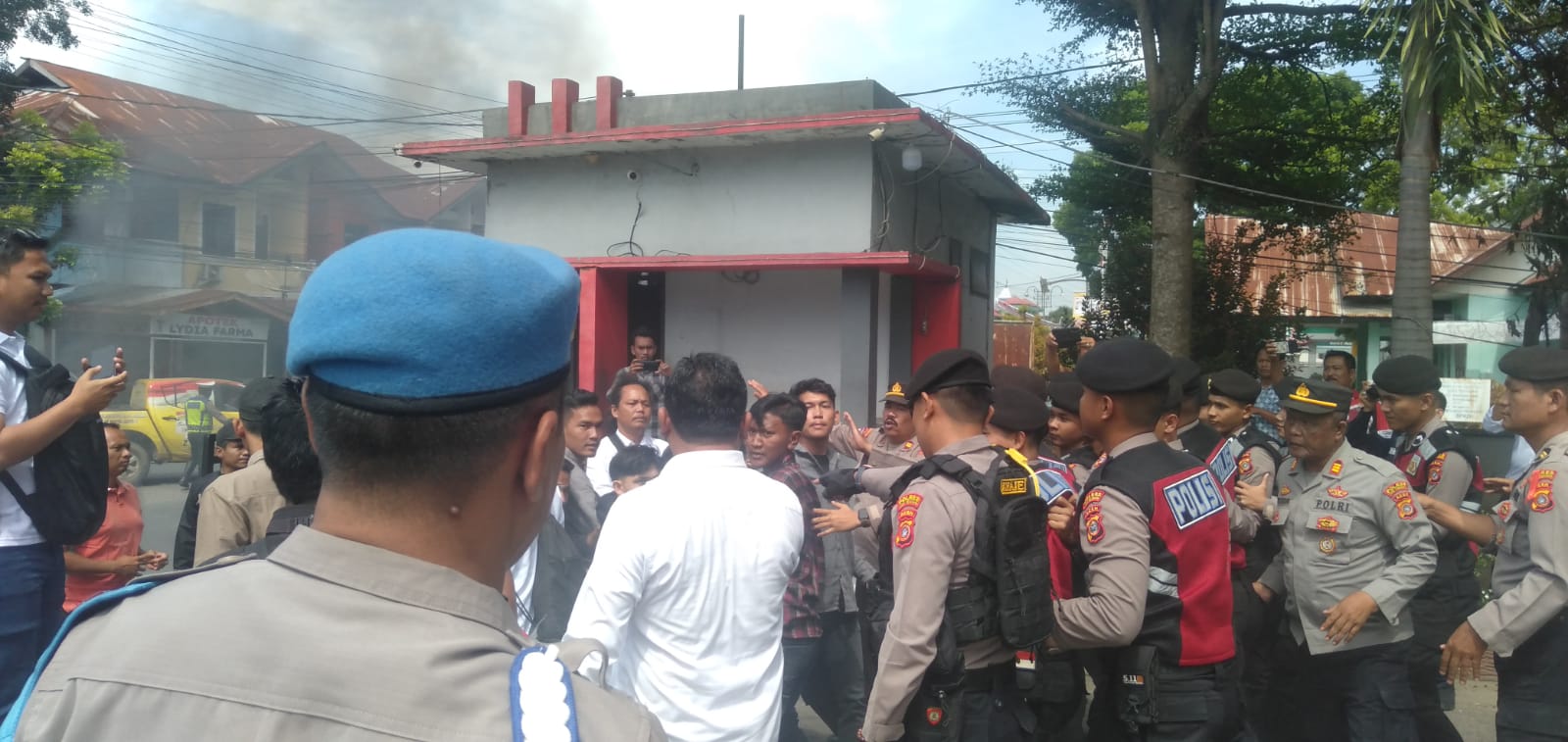 Tolak Calon Komisioner KIP, Aliansi 10 Pemuda Kembali Berunjukrasa