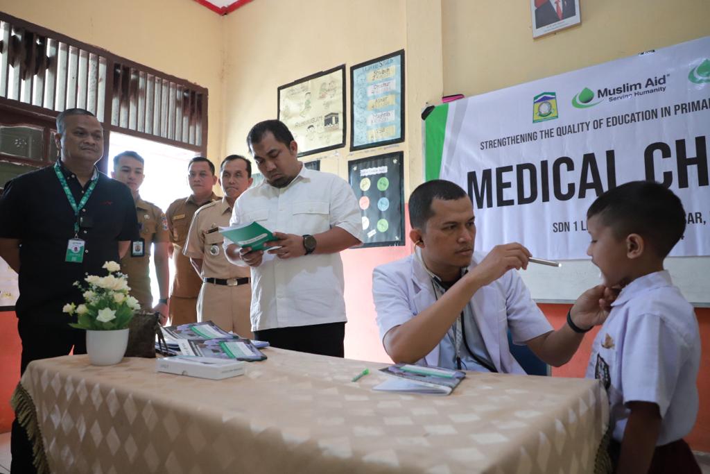 Pj Bupati Aceh Besar Berkunjung Ke SDN 1 Lhoknga