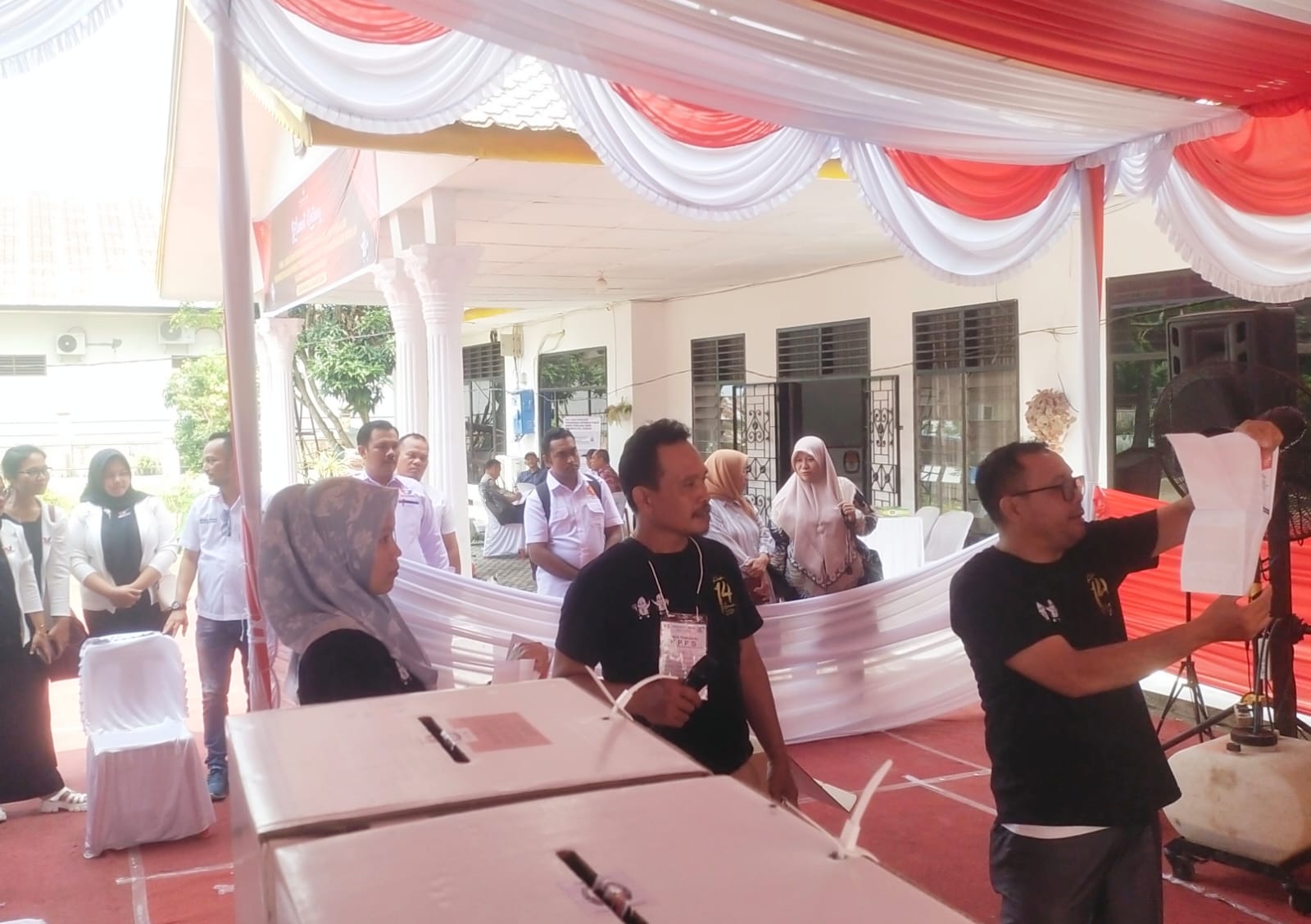 Simulasi Pemungutan Dan Penghitungan TPS 12 Deliserdang, Capres-Cawapres 65 Menang