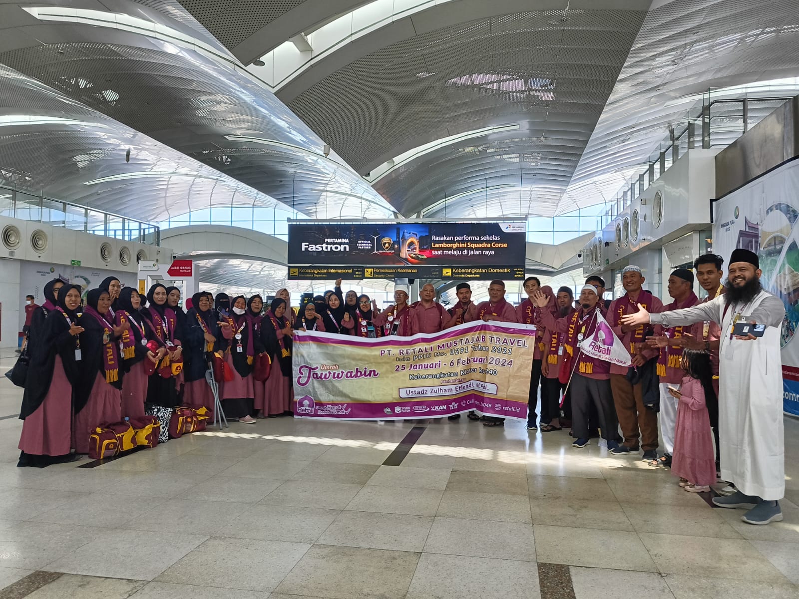 Retali Travel Berangkatkan 28 Jemaah Umrah Perdana Di KNIA