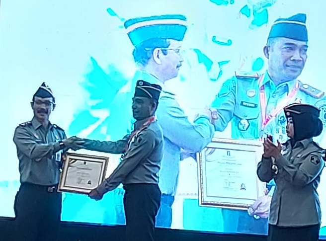 Bapas Banda Aceh Terima Penghargaan Terbaik Ke-2 Implementasi Aplikasi Smart