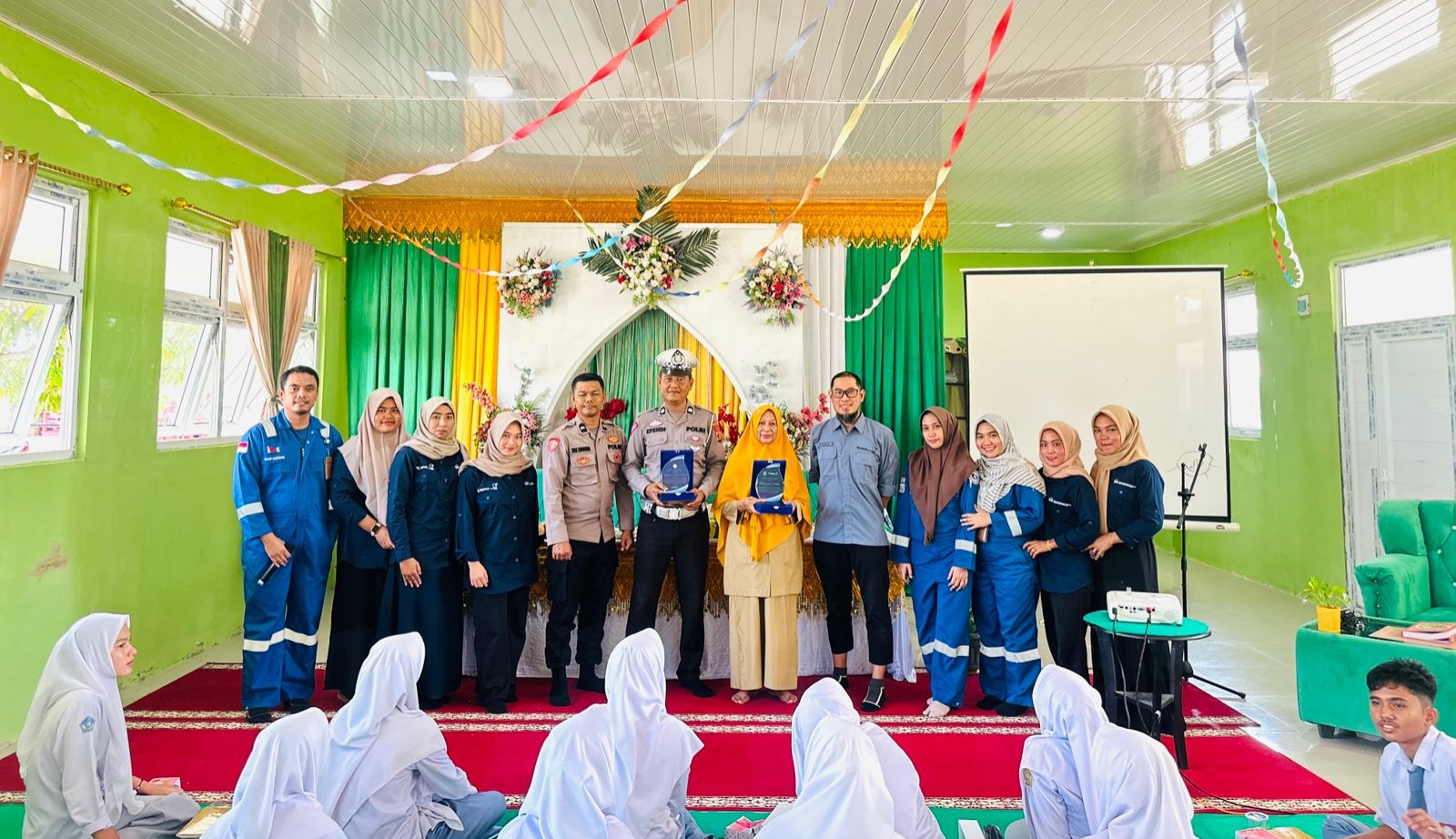 Medco Gelar Aneka Kegiatan Untuk Warga Lingkar Blok A