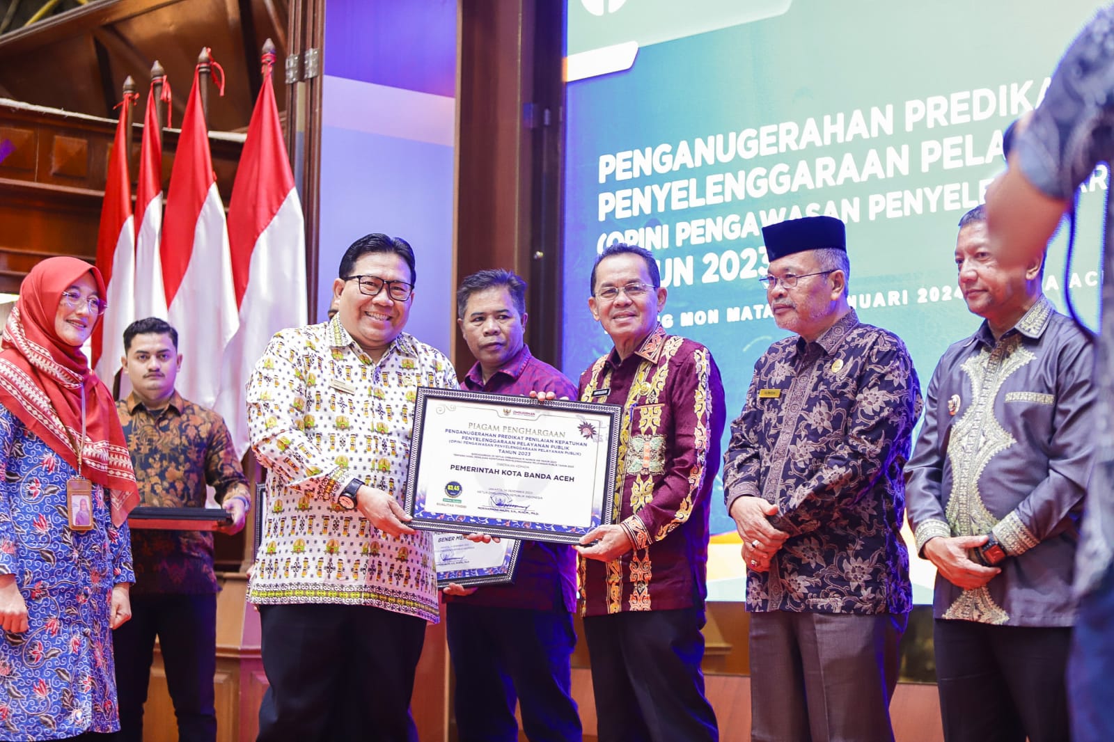 Banda Aceh Raih Penghargaan Pelayanan Publik Dari Ombudsman RI