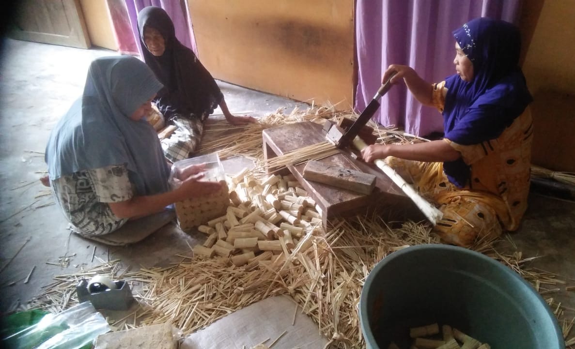 Usaha Rokok Daun Nipah Di Aceh Timur Butuh Sentuhan Pemerintah