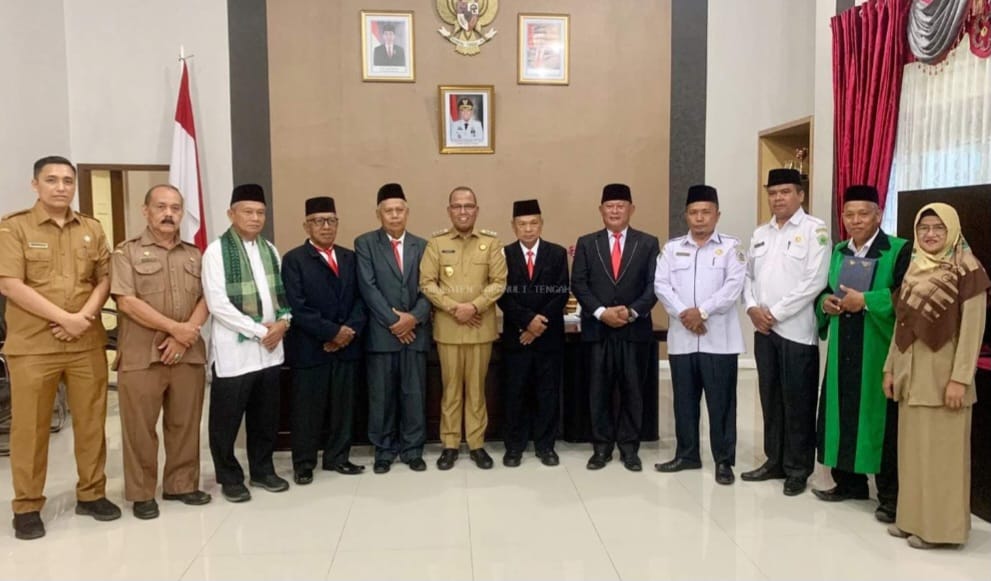 Sugeng Riyanta Lantik Pengurus Baznas Tapteng 2023-2028