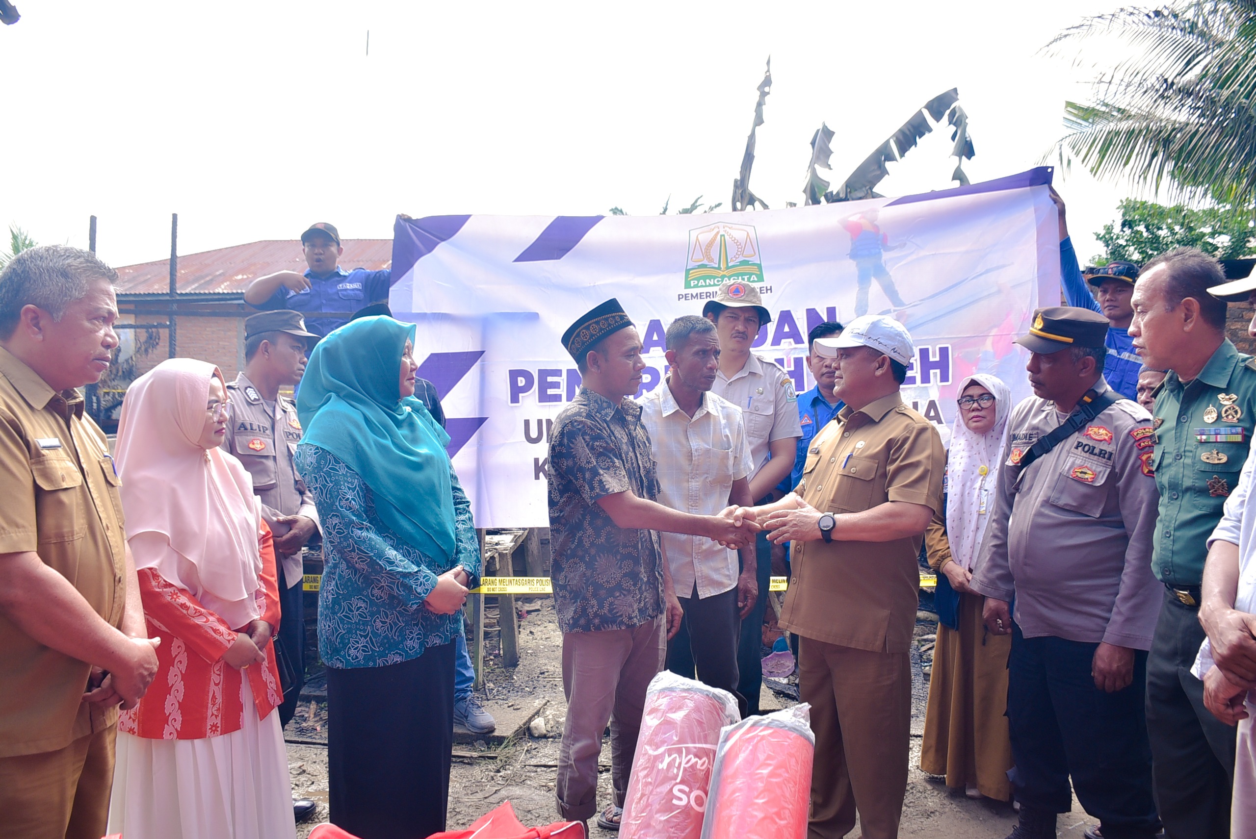 Asra Kunjungi Keluarga Korban Kebakaran Di Seruway